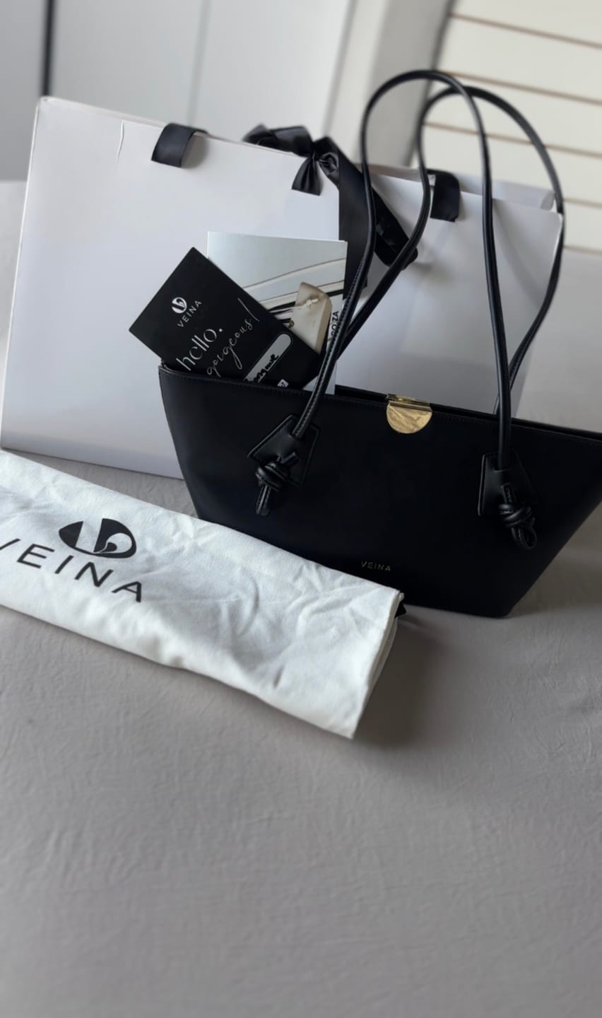 Customer photo review of The Naledi Bag