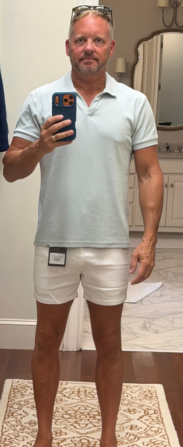 Customer photo review of Ultra-Stretch 5" Chino Shorts - White