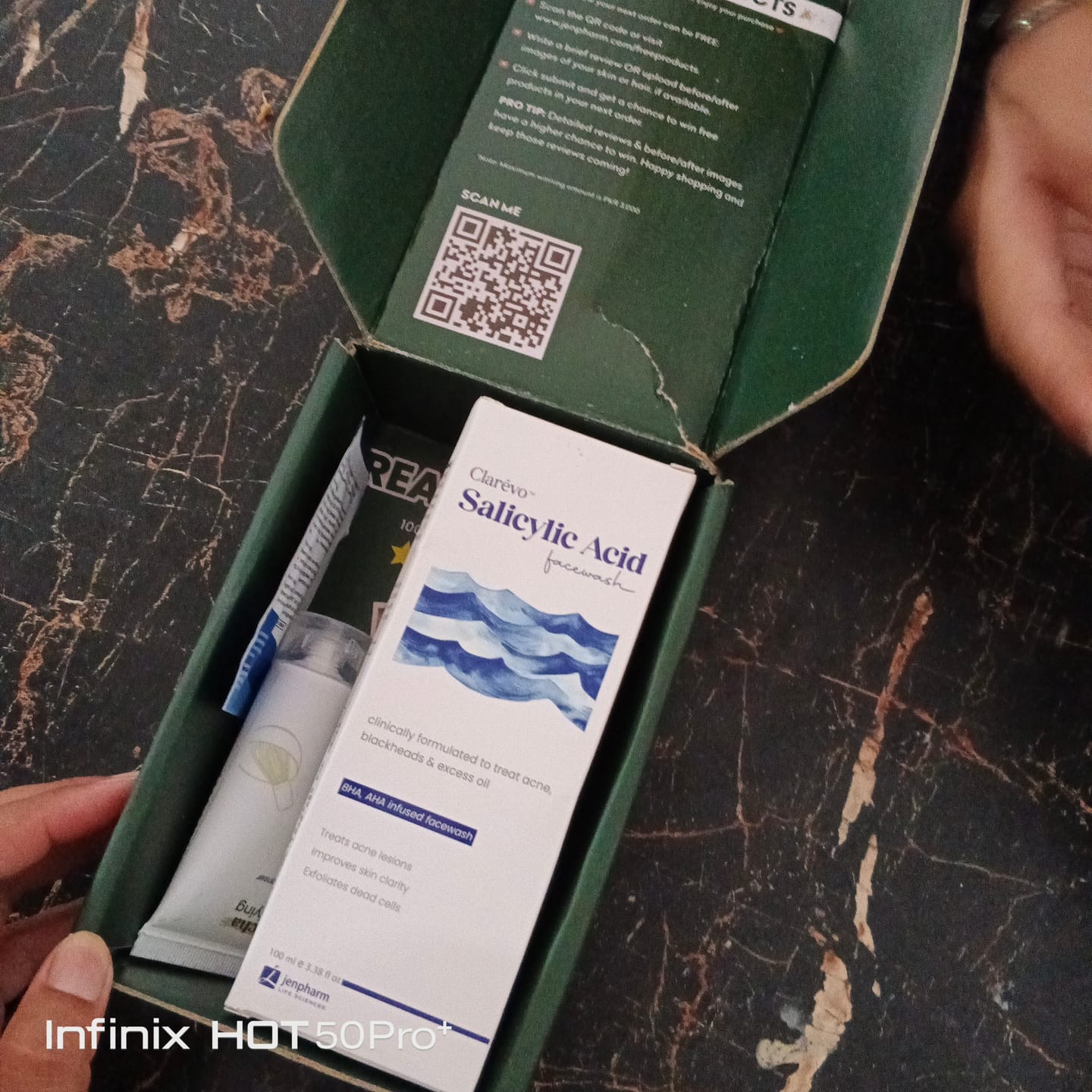 Customer photo review of Clarevo Salicylic Acid Facewash