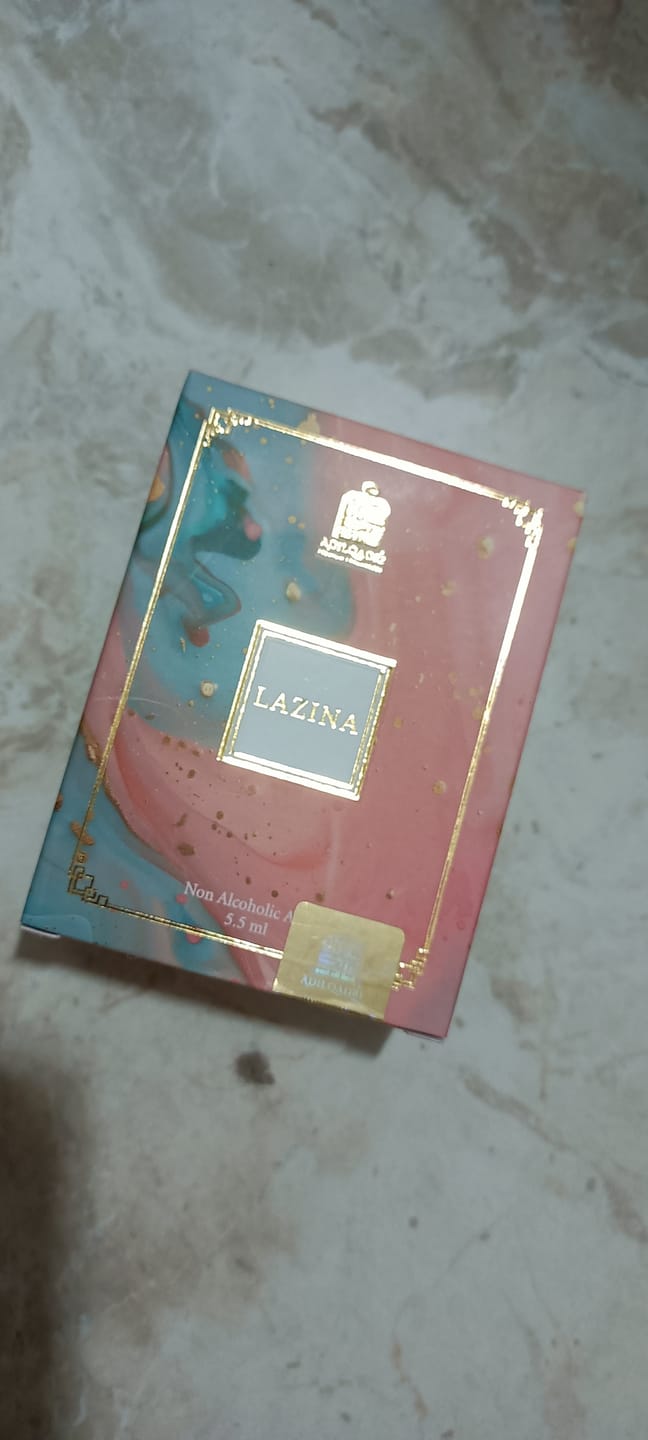 Customer photo review of Lazina Luxury Attar Perfume 5.5 ML