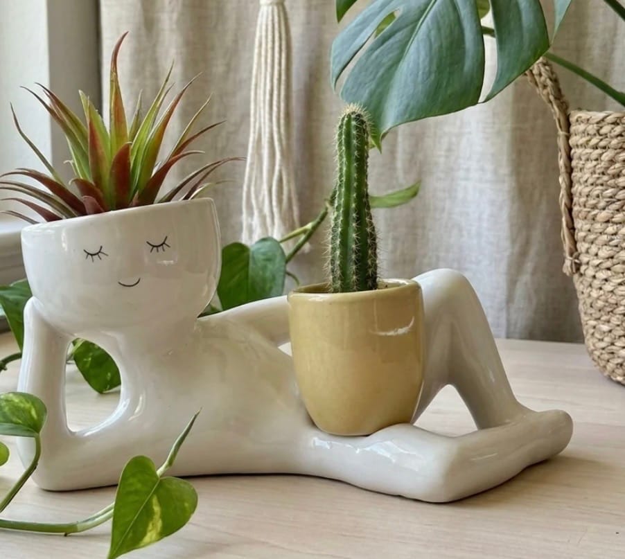 Customer photo review of Maceta Figura Tumbada