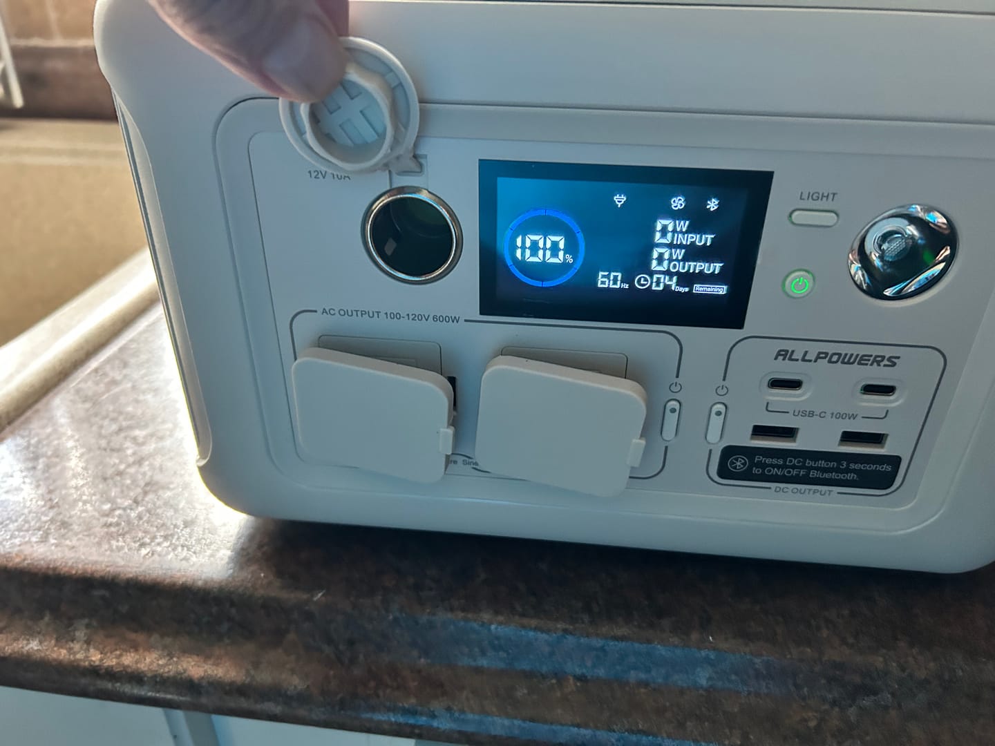 Customer photo review of ALLPOWERS R600 Portable Power Station 600W 299Wh LiFeP04 Battery