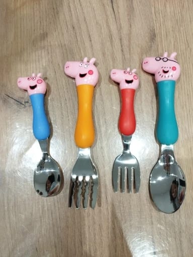 Customer photo review of Peppa Pig Cutlery Set