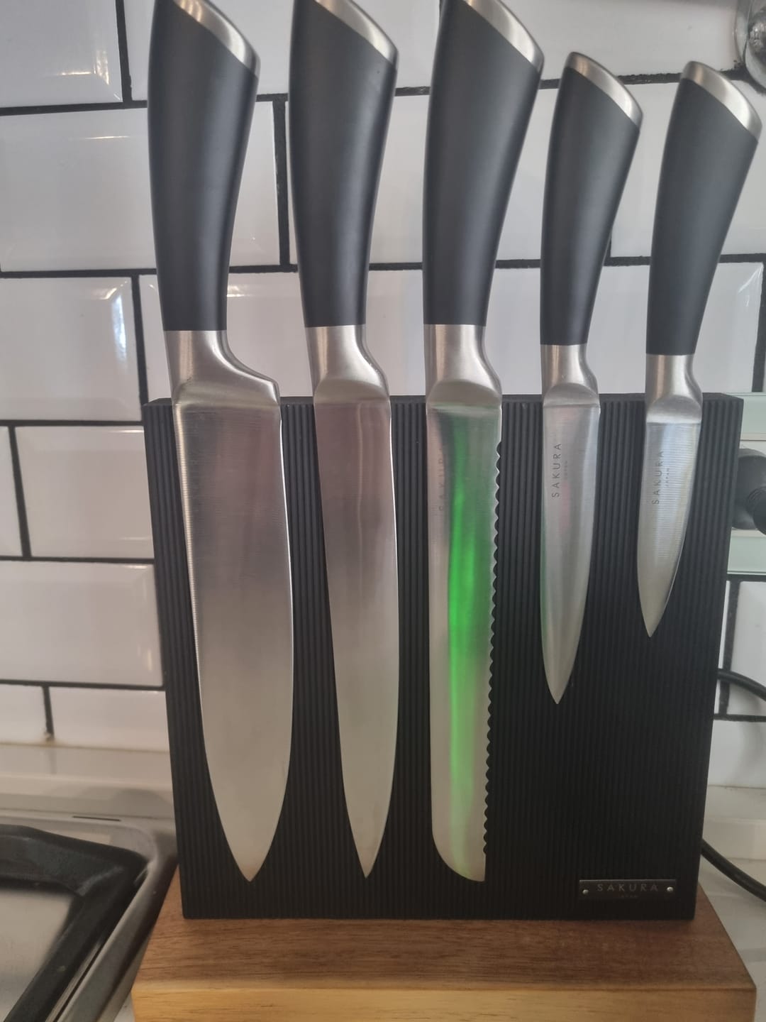 Customer photo review of Taco De Cuchillos Magnético Sakura Edge Collection - 6 Piezas