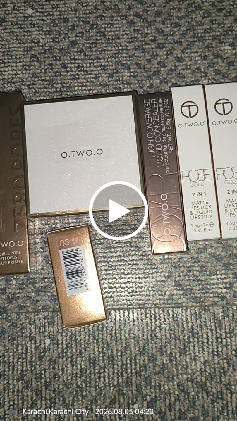 Customer video review of O.TWO.O GLOW COLOR BOUNCE MOUSSE BLUSH