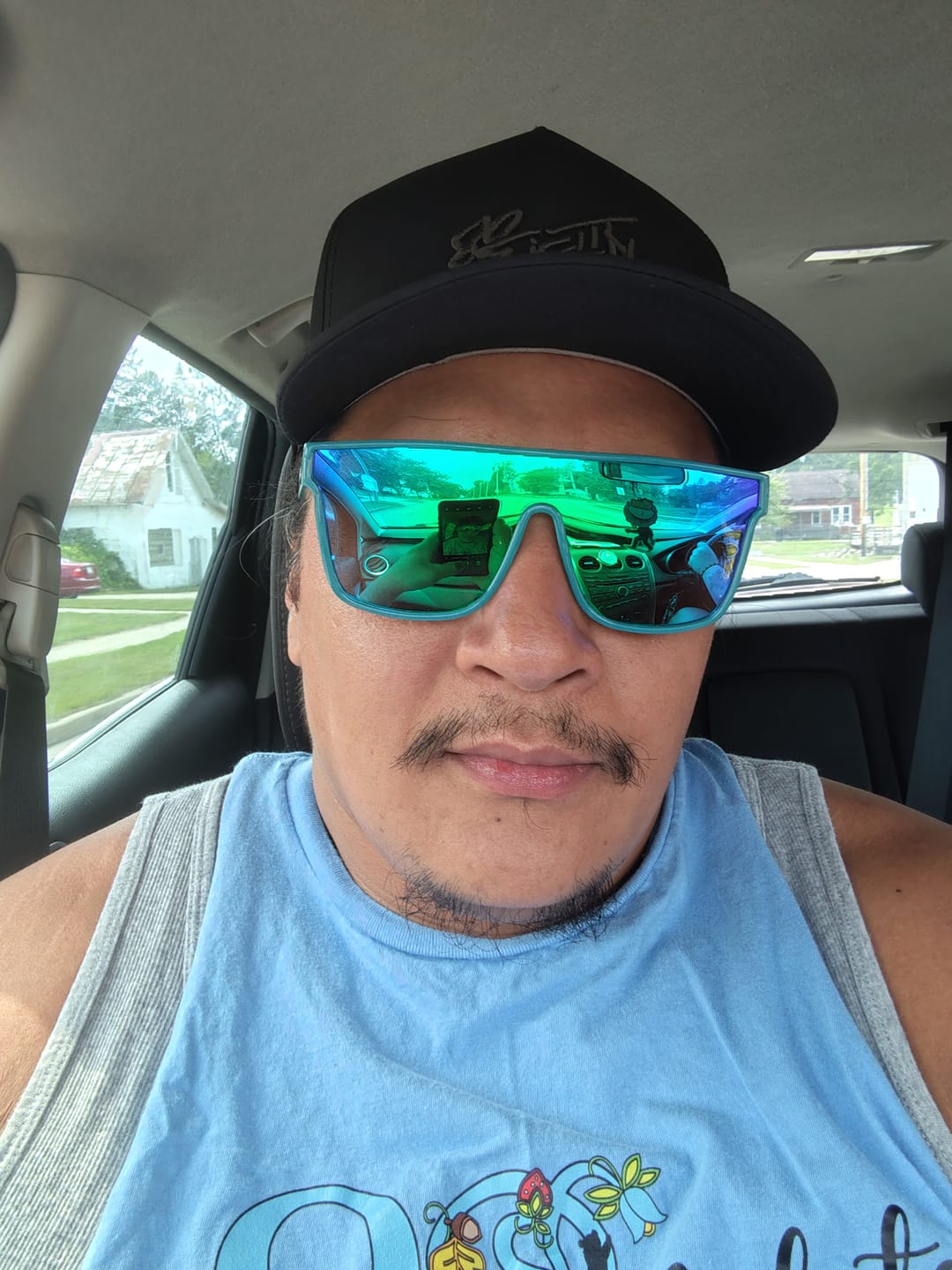 Customer photo review of 80Eighty® Polarized Bay Sunglasses