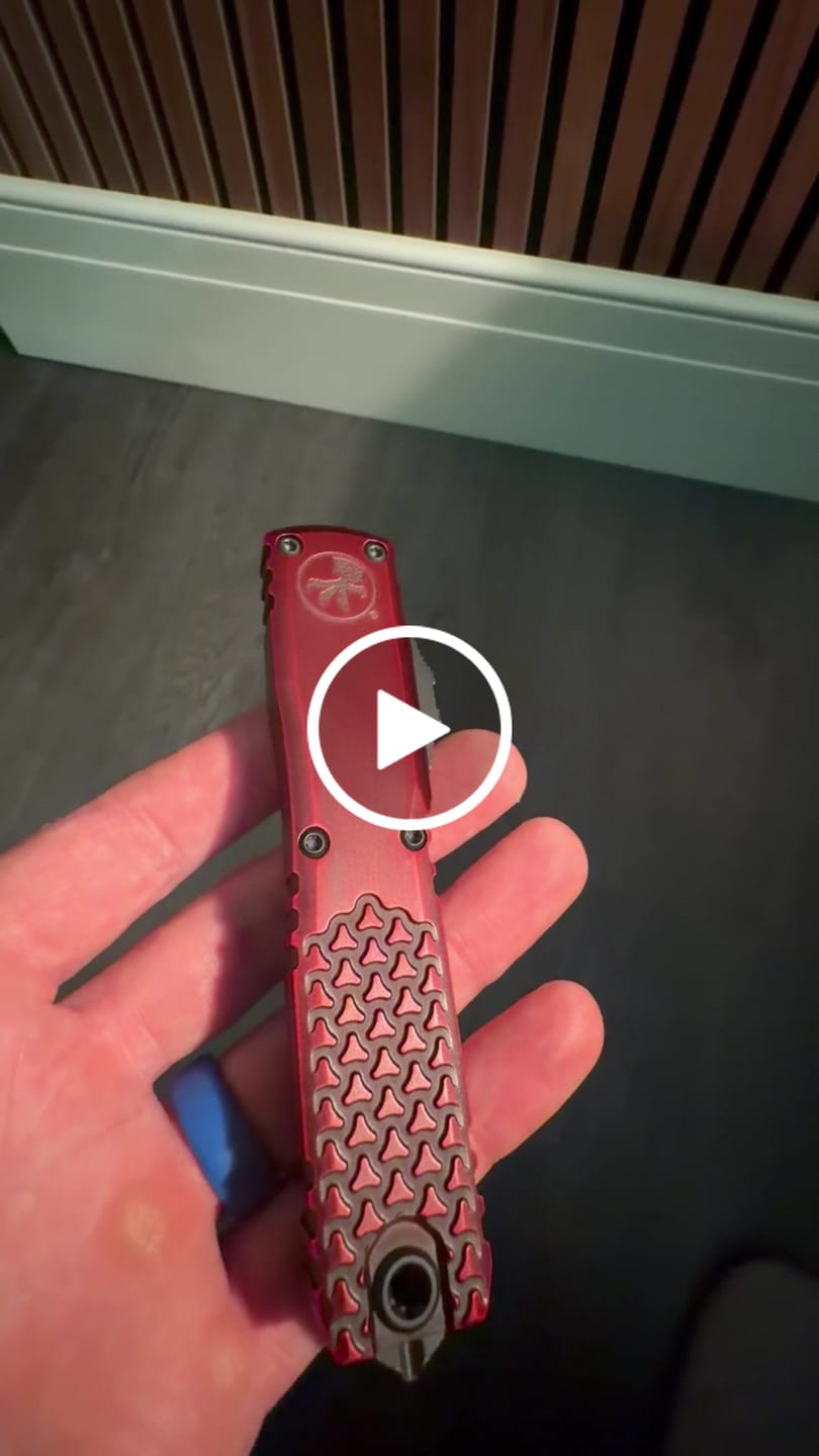 Customer video review of Microtech Ultratech Gen IV OTF - Half Tri-Grip Red Abrasion, M390MK Tanto - Made in USA (11234HT-1RDAA)