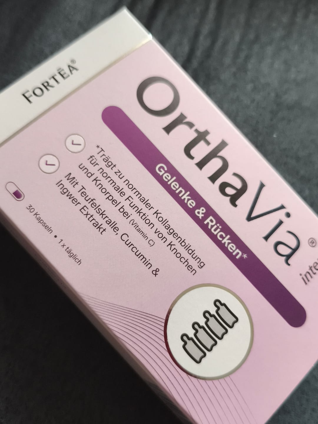 Customer photo review of OrthaVia® intens – Gelenke & Rücken