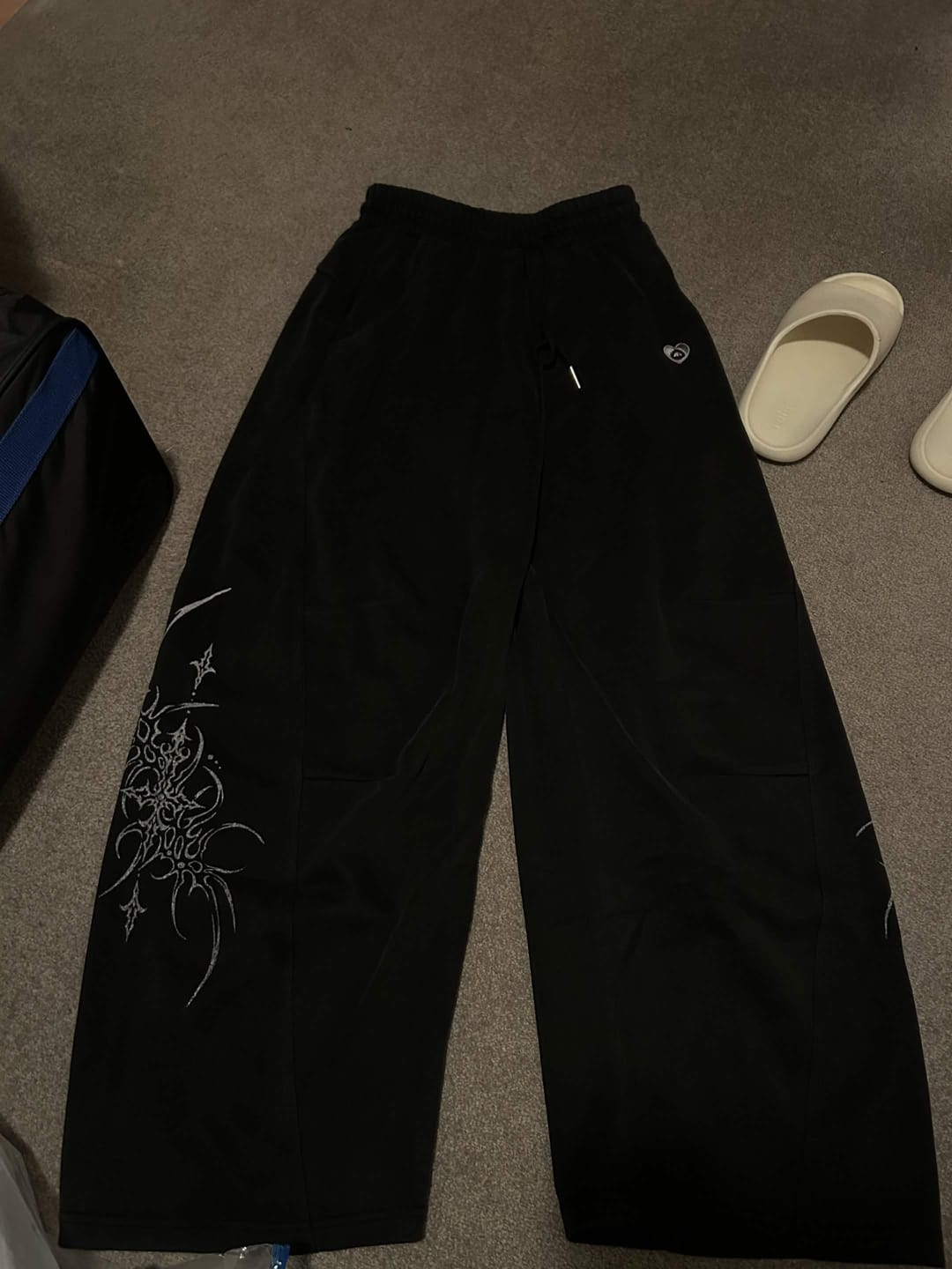 Customer photo review of Aelfric Eden Blade Baggy Barrel Sweatpants