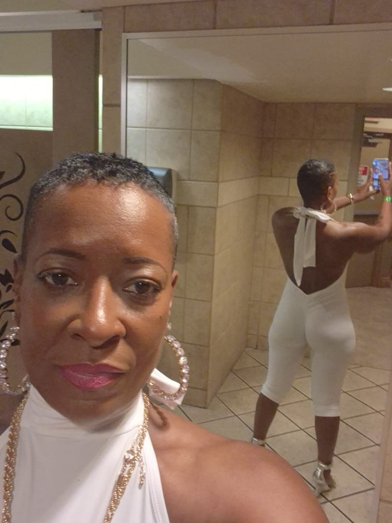 Customer photo review of White Heat Capri