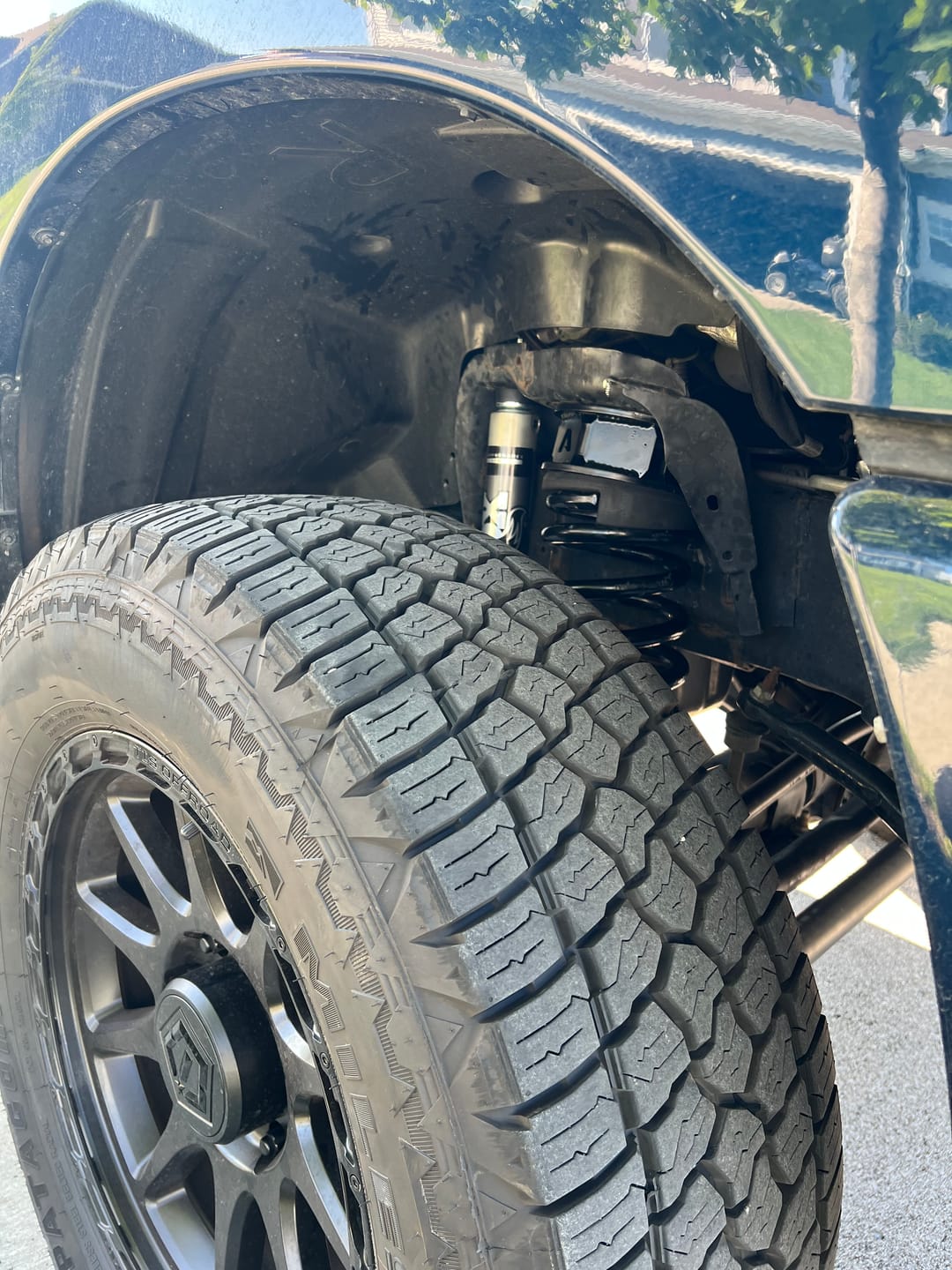 Customer photo review of 2014-2025 Dodge Ram 2500 / 3500 4x4 Leveling Spacer