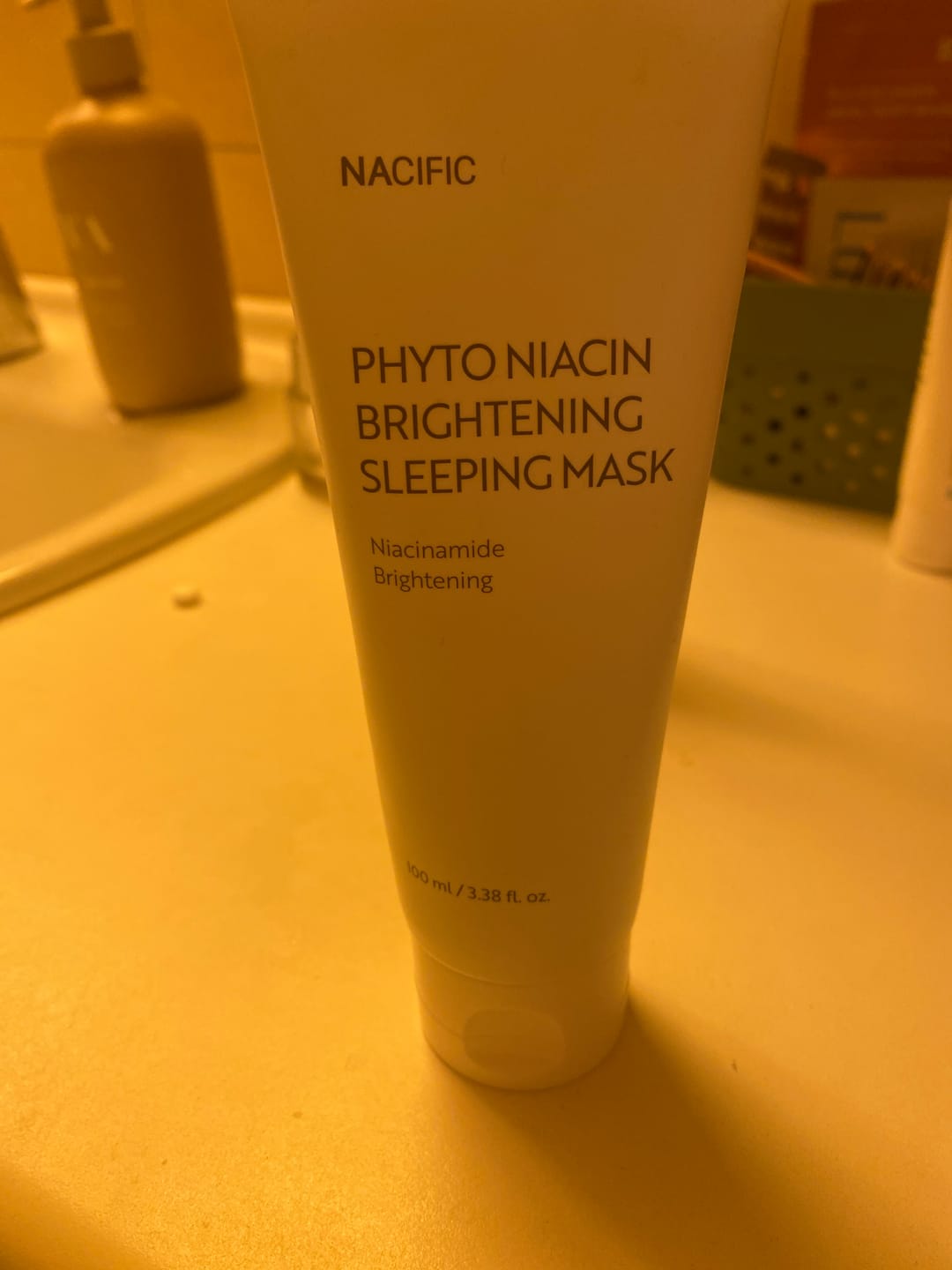 Customer photo review of NACIFIC Phyto Niacin Brightening Sleeping Mask (100ml) - Nattmaske for en jevn og klarere hudtone