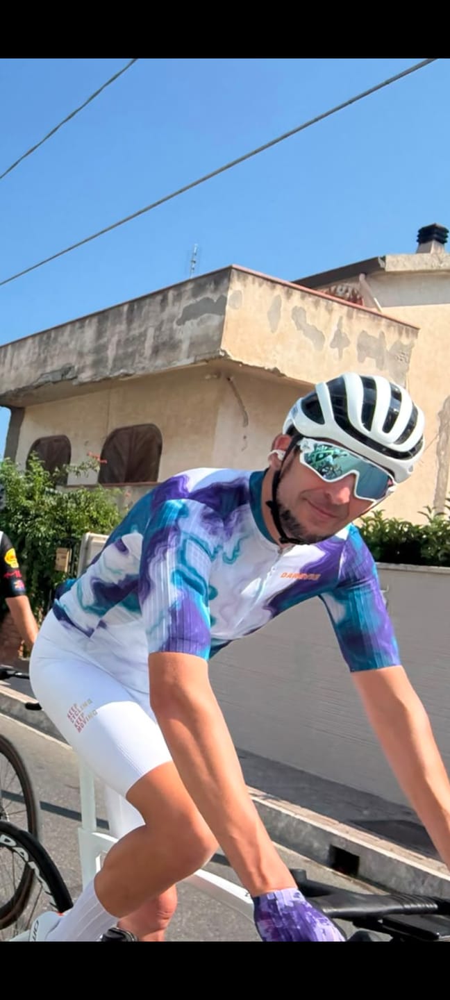 Customer photo review of LIFTTINT 4.X BIB SHORTS - WHITE