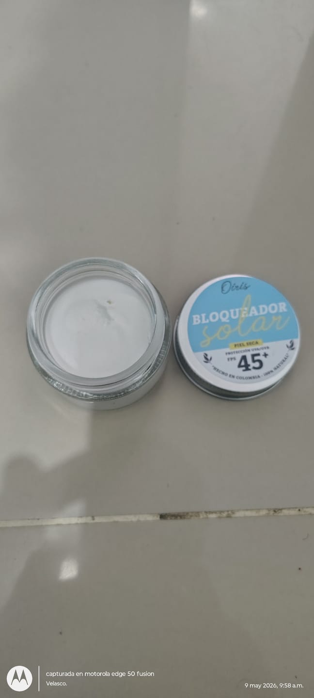 Customer photo review of Bloqueador solar facial Oiris FPS 45+
