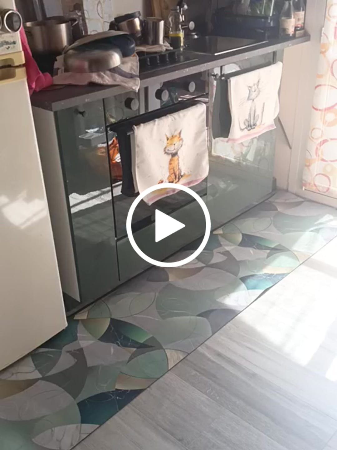 Customer video review of Tappeto Cucina Antiscivolo Passatoia Cucina lavabile, Cucina Geo - Cerchio Salvia