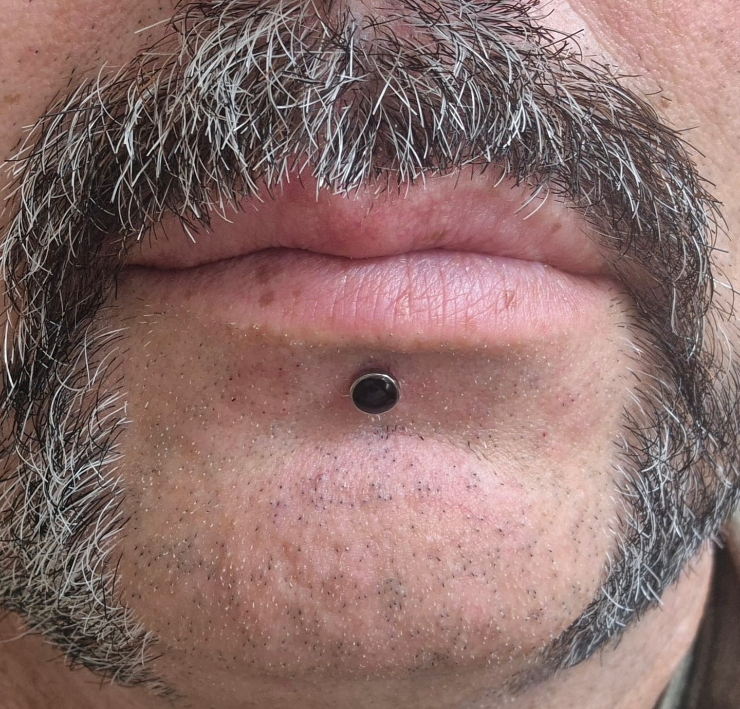 Customer photo review of Junipurr Titanium Bezel-set Cabochon End
