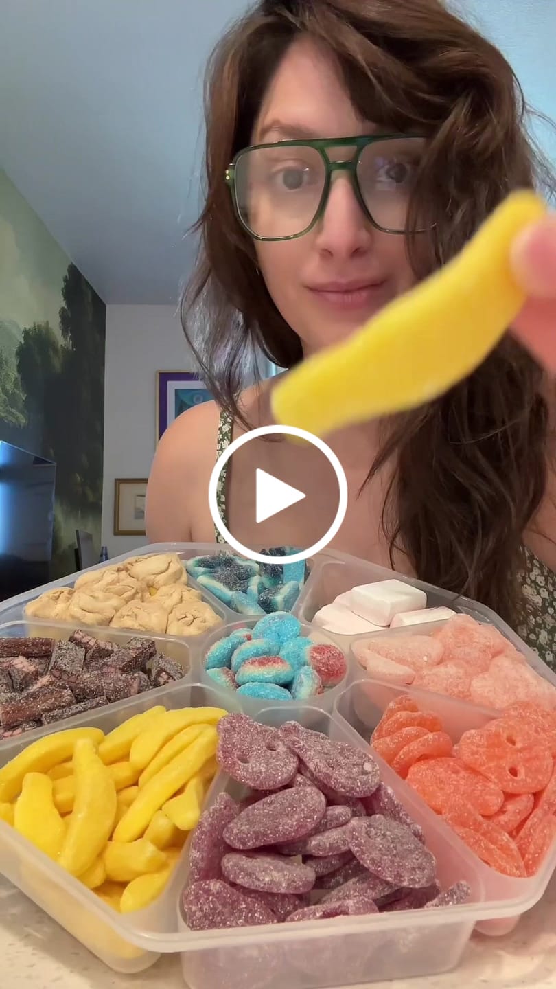 Customer video review of Sour Pink Grapefruit Hearts