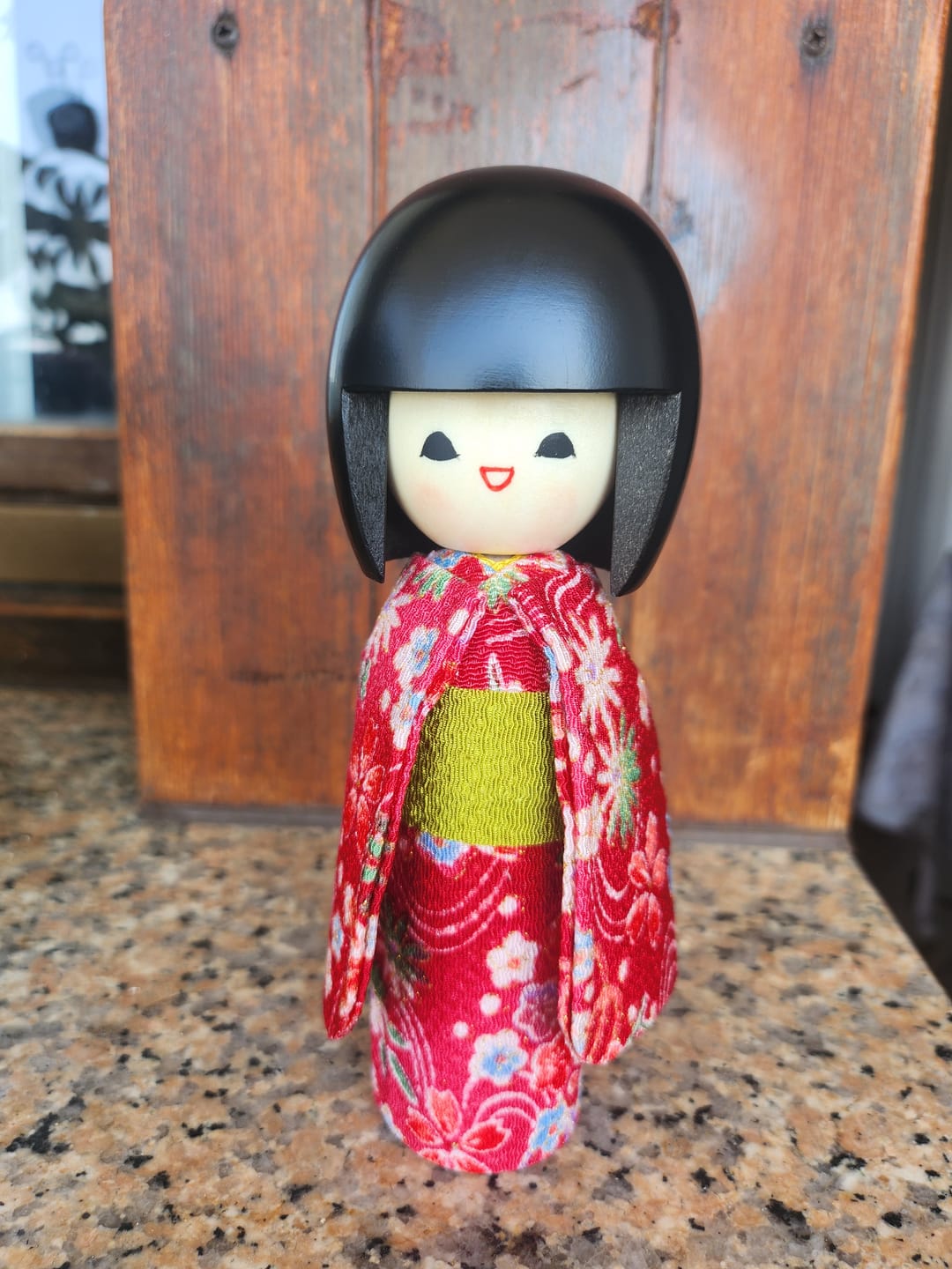 Customer photo review of Bambola Giapponese Kokeshi - Egao Rosa