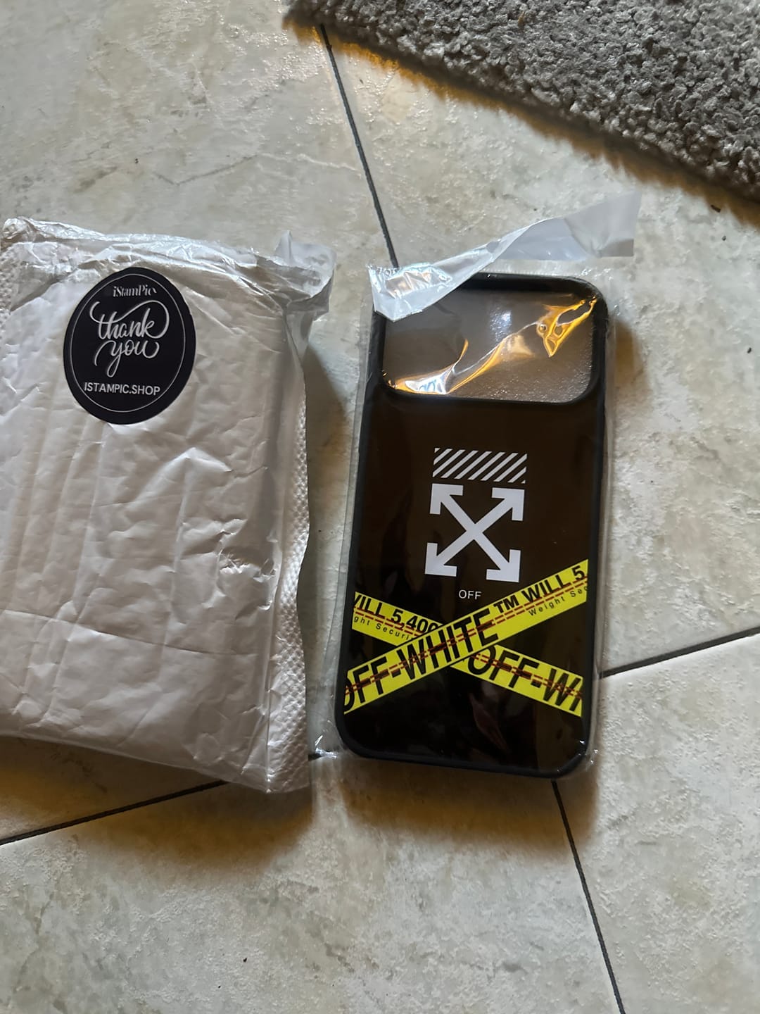 Customer photo review of OFF-W – Onyx Stripes