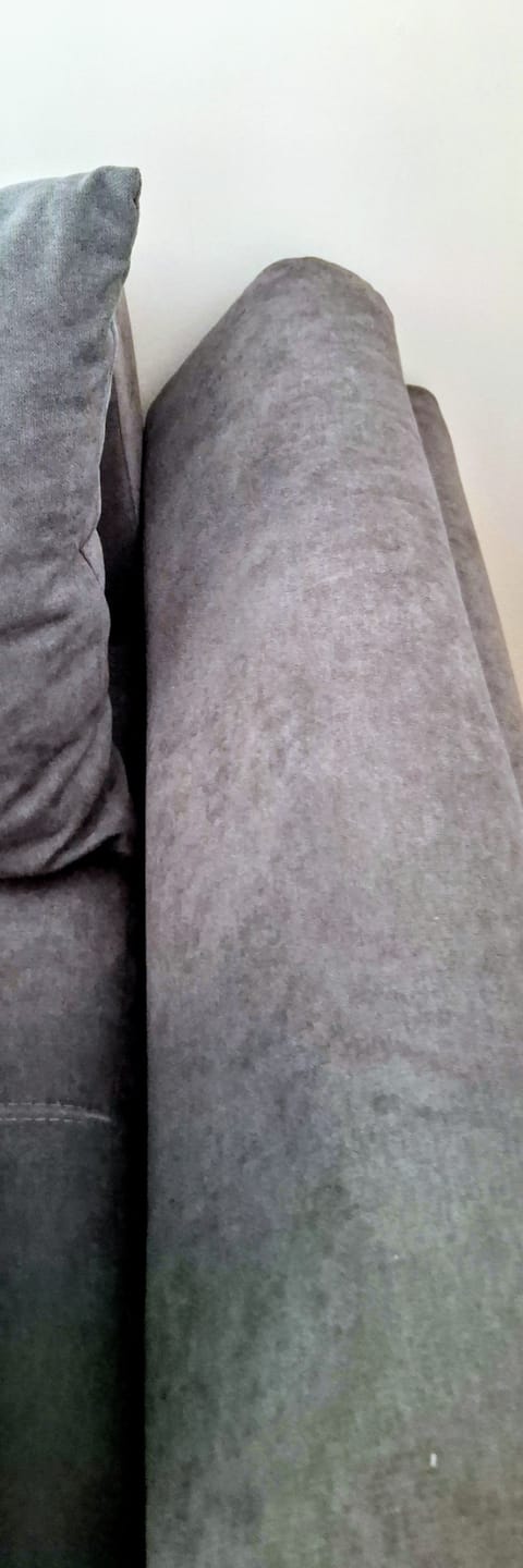 Customer photo review of Canapea extensibilă dumonde cu ladă de depozitare Loana Enjoy Antracit 250x100 cm