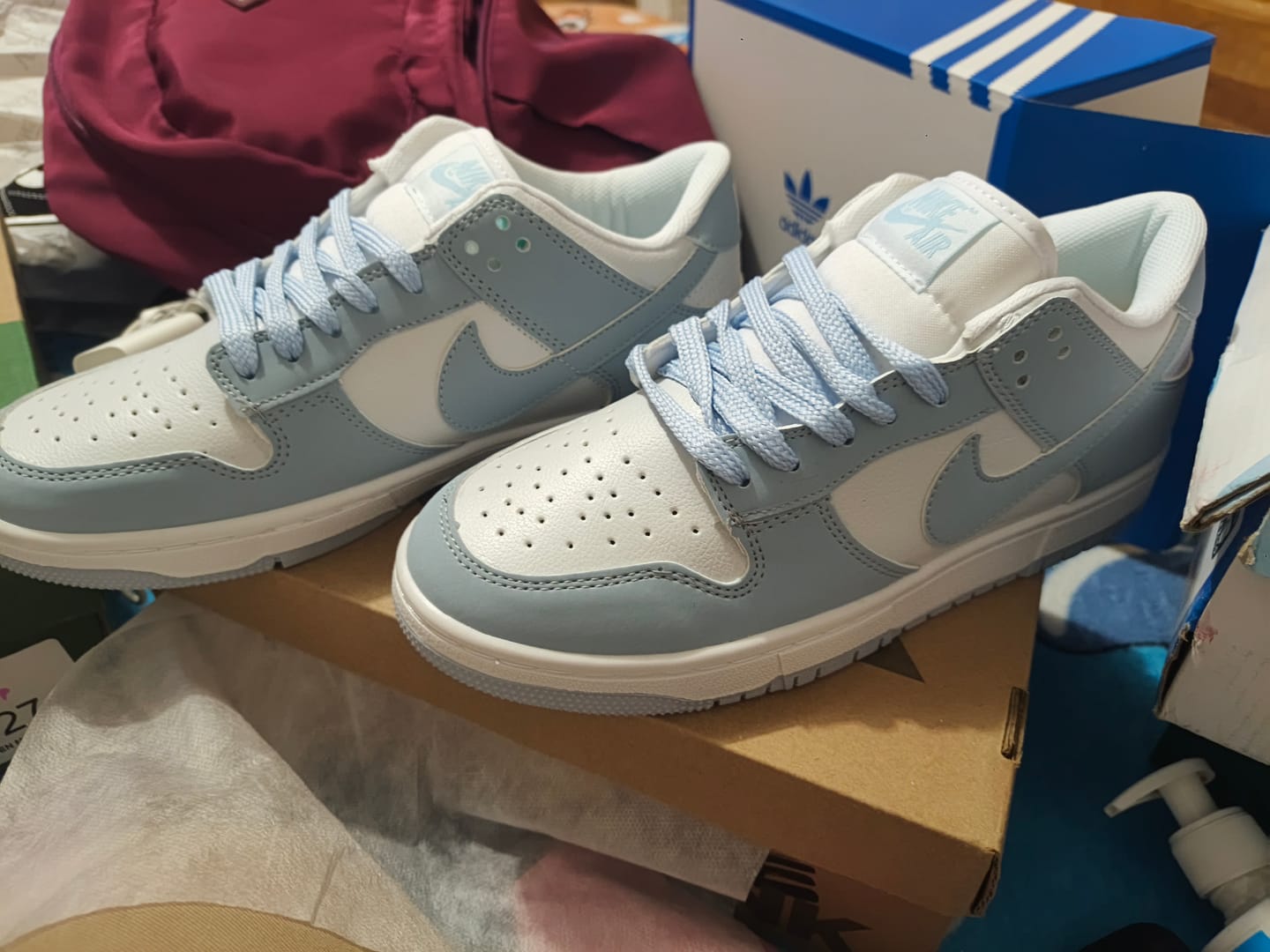 Customer photo review of Tenis Dunk Niebla Blanco Niebla