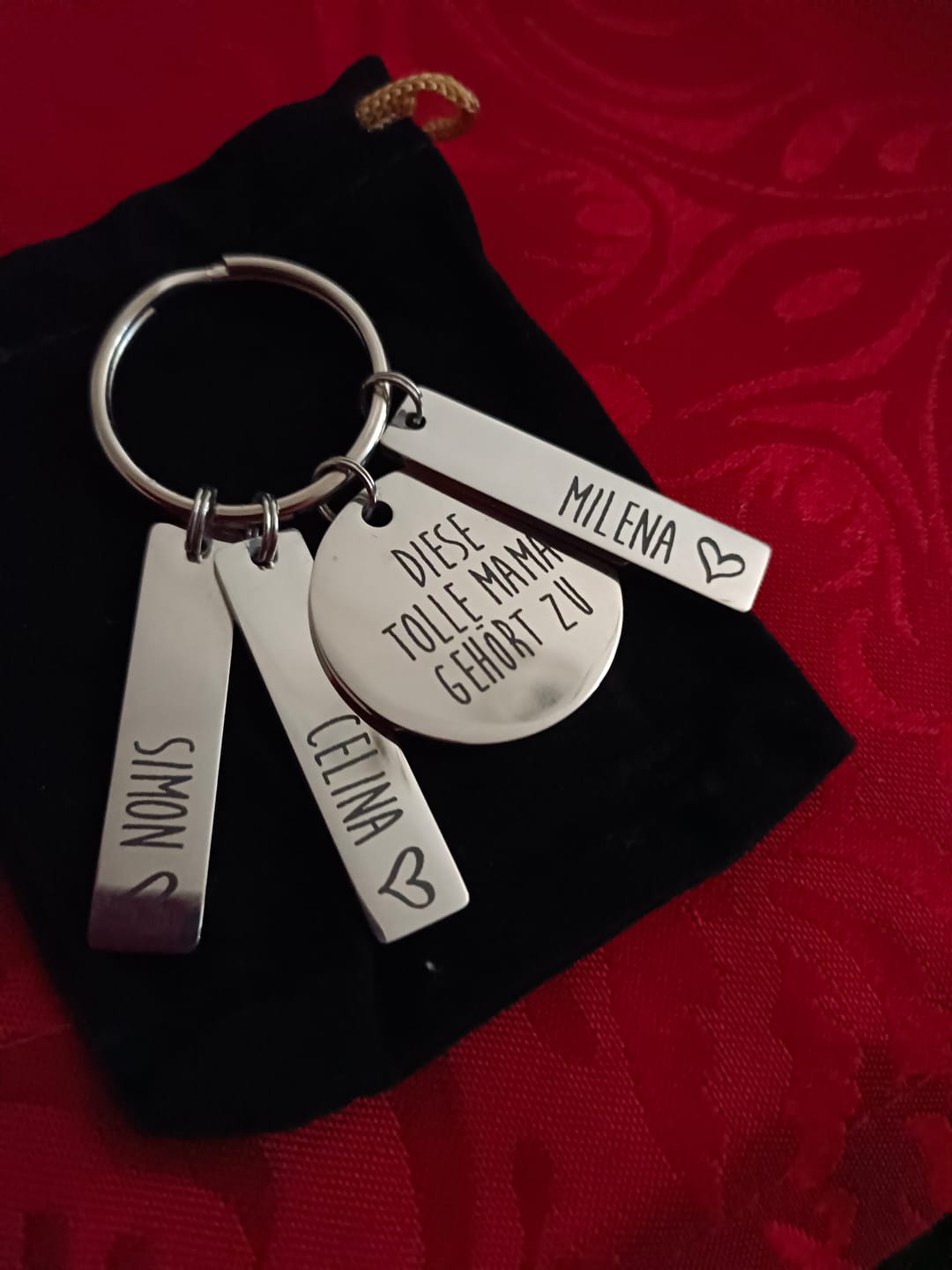Customer photo review of Diese tolle Mama gehört zu - Schlüsselanhänger