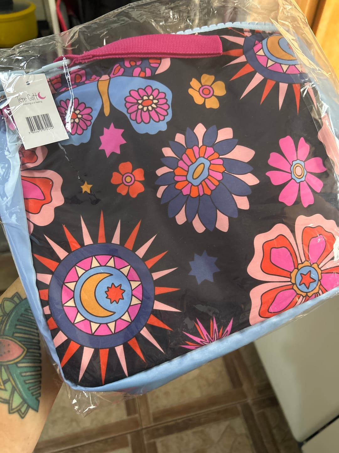 Customer photo review of ESTUCHE COSMIC