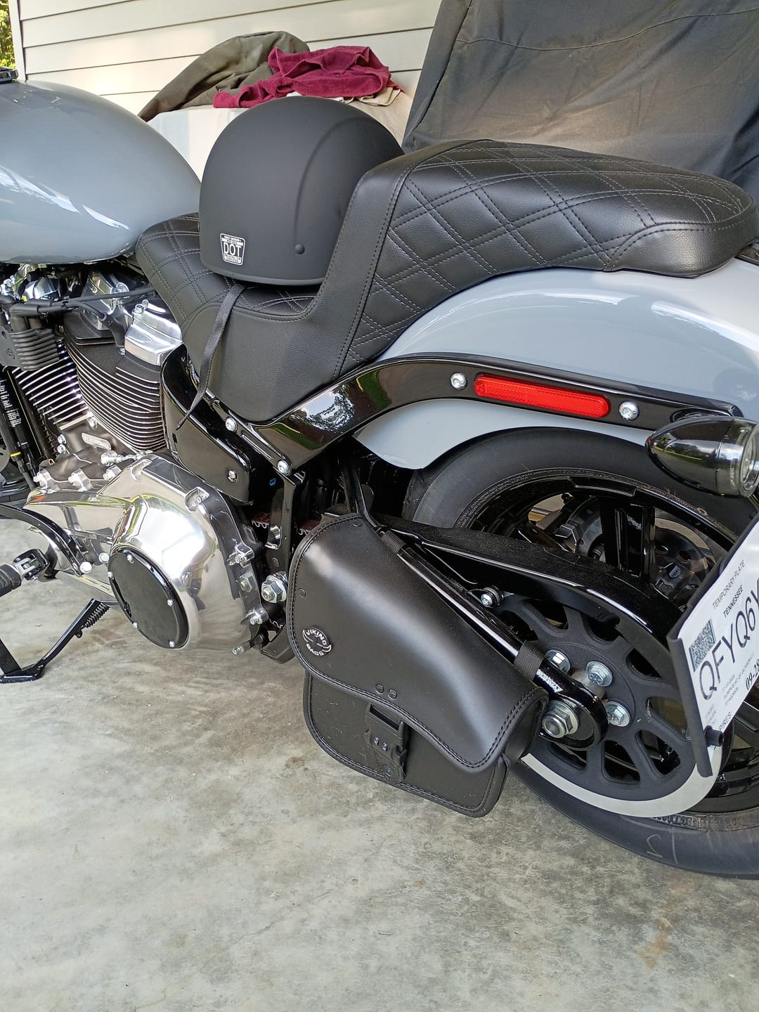 Customer photo review of 3L - Digilock Motorcycle Swingarm Bag for Harley Softail