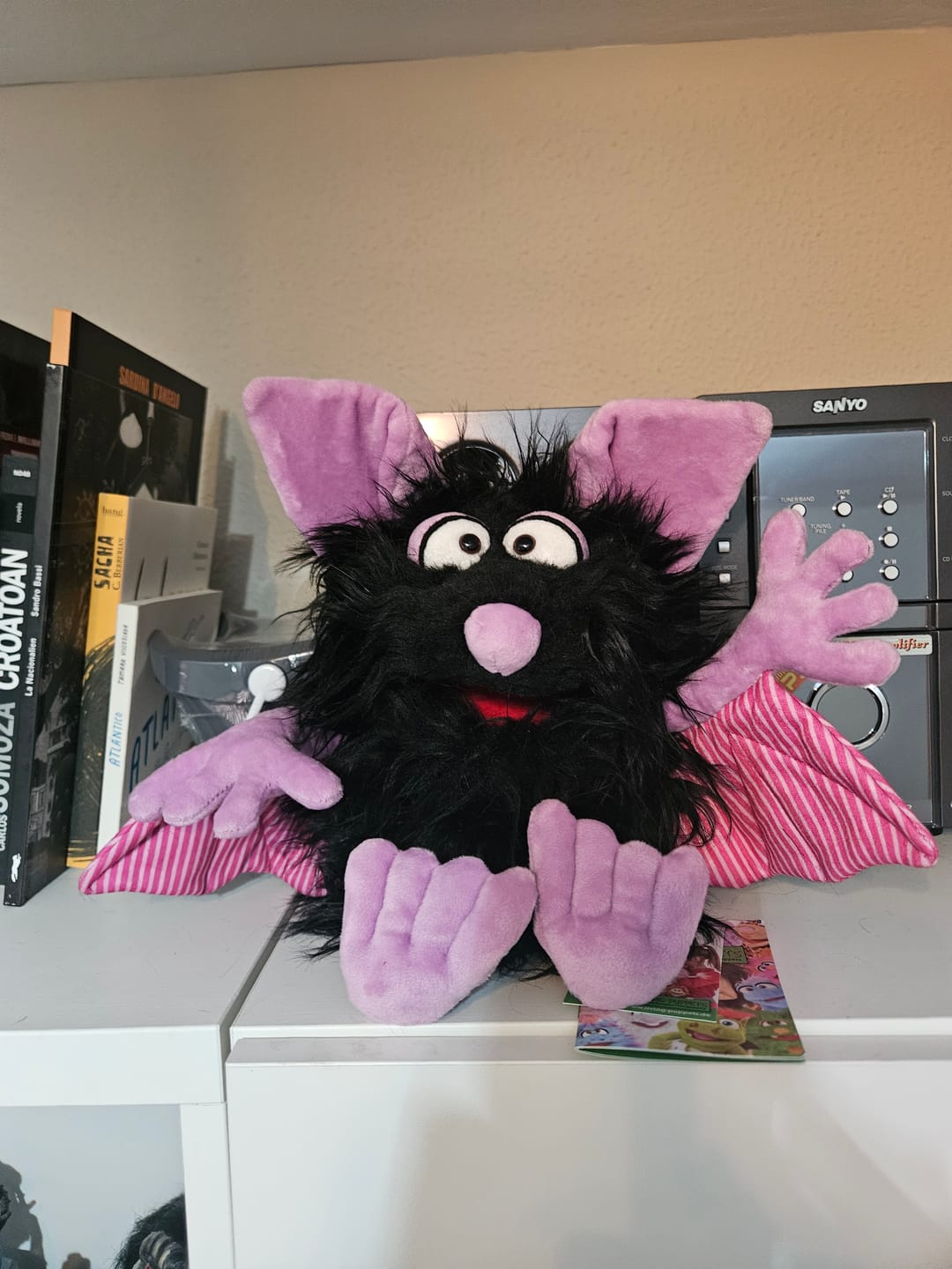 Customer photo review of Rat Chauve Souris Noir Marionnette