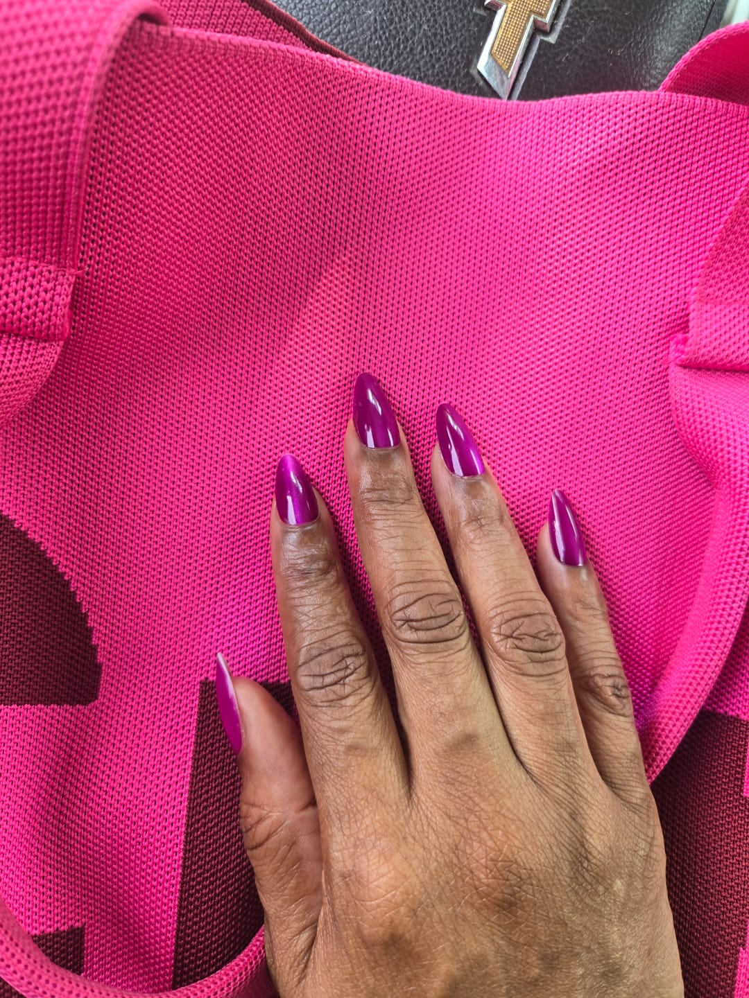 Customer photo review of Vanessa - Berry