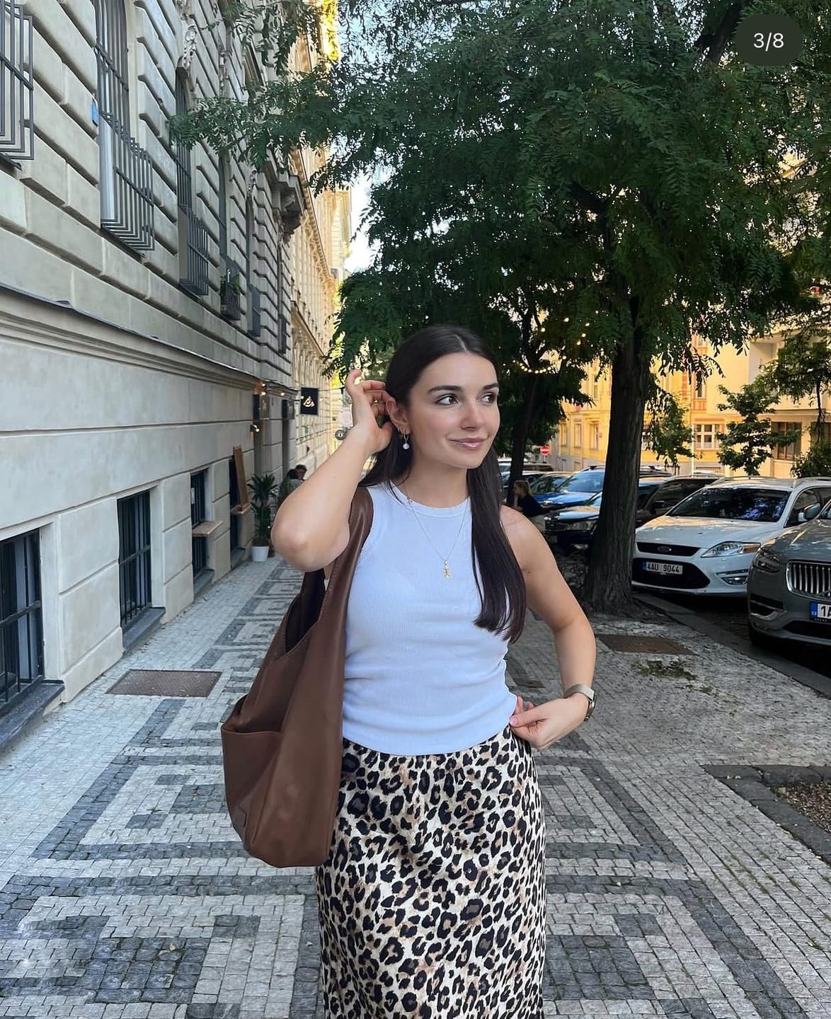 Customer photo review of 3 Ön Cepli Askılı Çanta