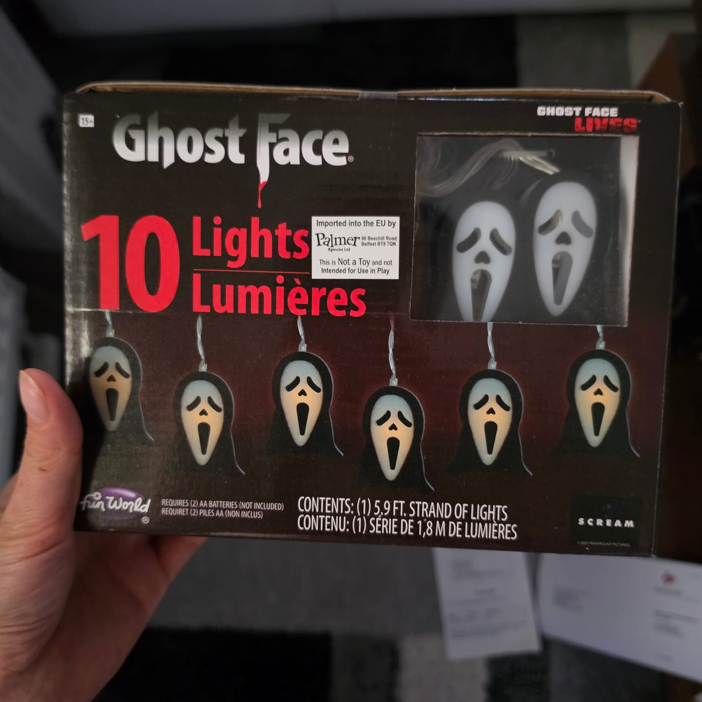 Customer photo review of Ghost Face Lichterkette – LED Dekolichter mit Horror-Flair