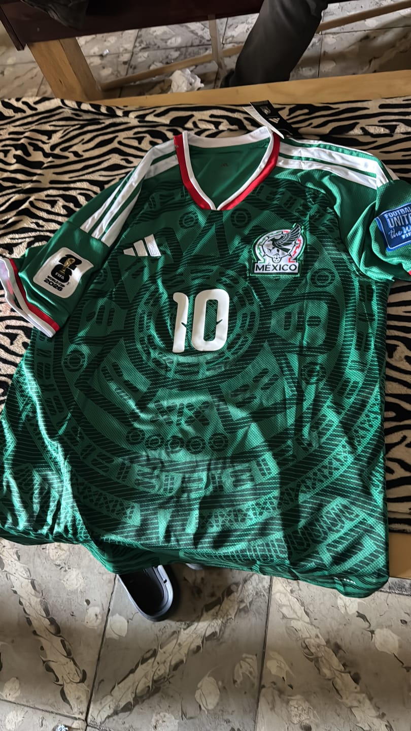 Customer photo review of MÉXICO Local 2026