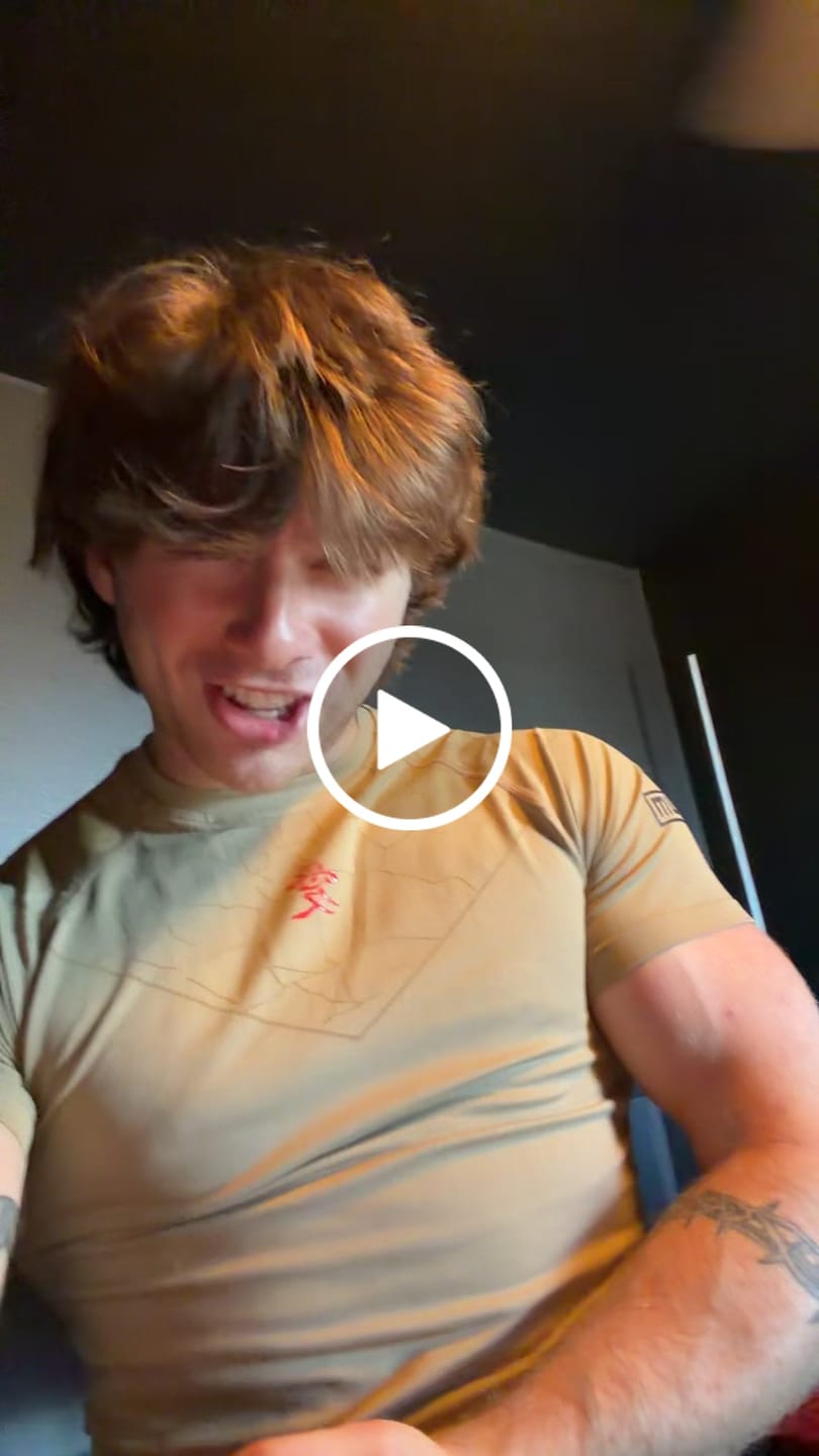 Customer video review of Sand Demon Compression Tee