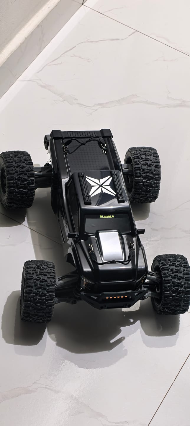 Customer photo review of Omni-Terminator Carbon Fiber MINI 1:10 Scale RTR Brushless Monster Truck | RZ001B-C