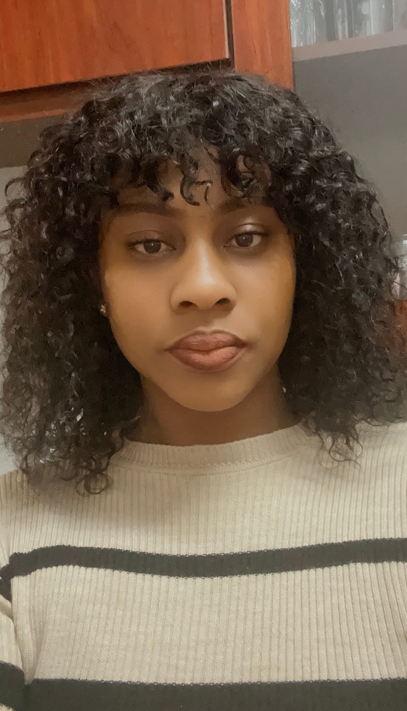 Customer photo review of BRIDGET - Brazilian Water Wave Fringe 10"