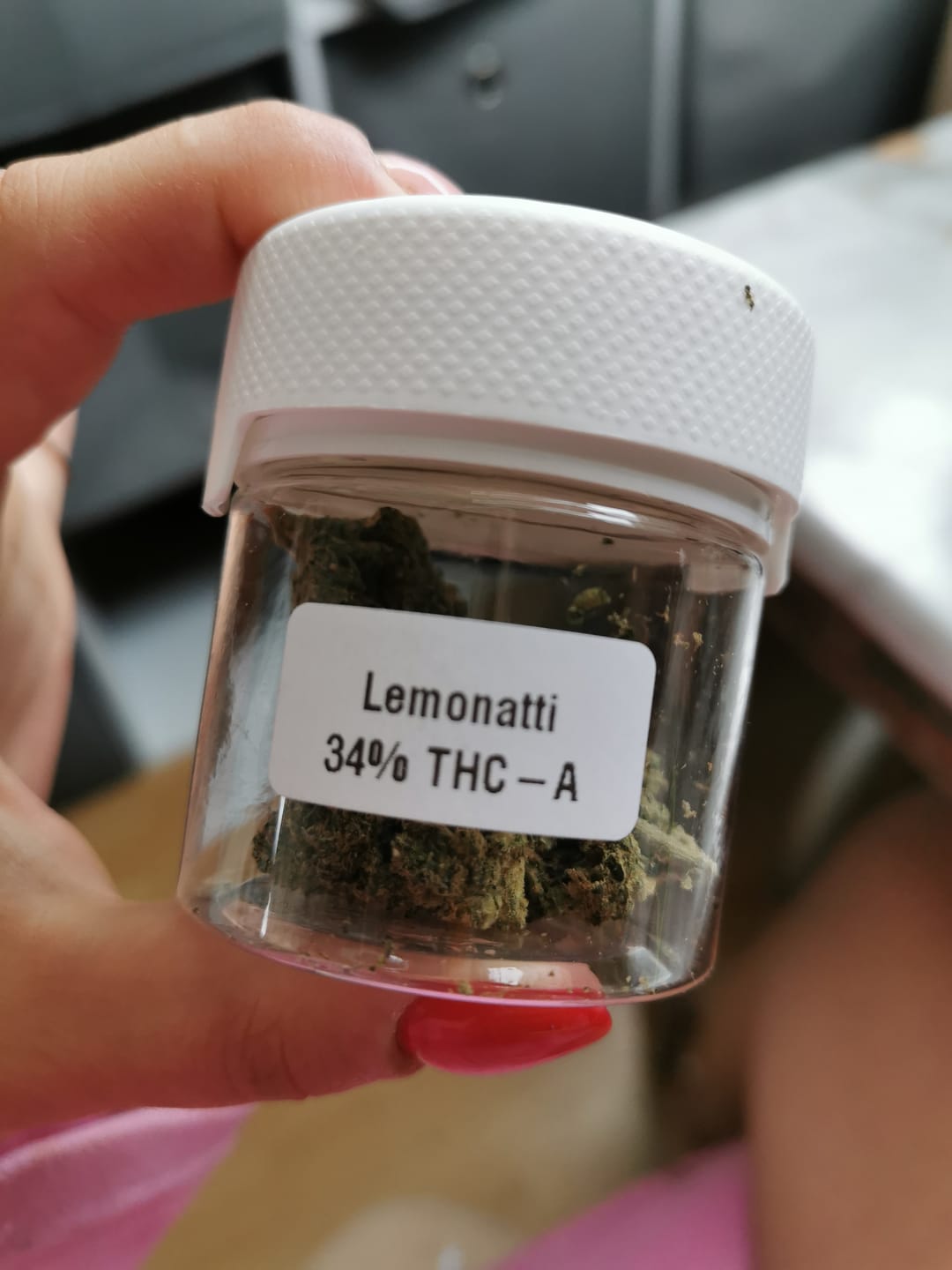 Customer photo review of THC-A 34% Blüten Lemonatti