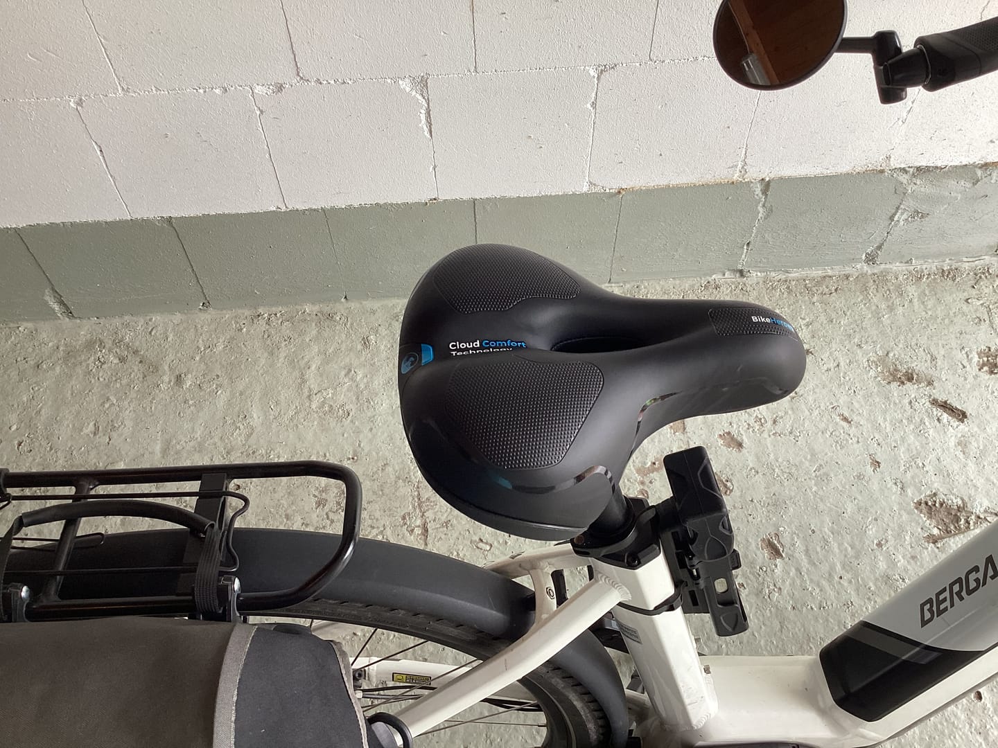 Customer photo review of CloudComfort Max