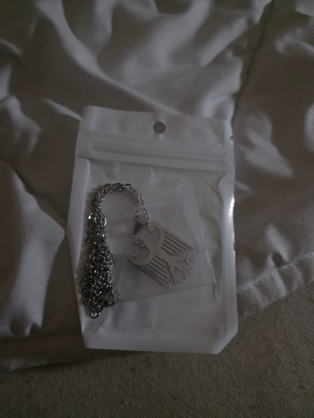 Customer photo review of Deutschland Adler Kette