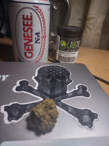 Cookies and Cream - 4 Grams - Hybrid photo review