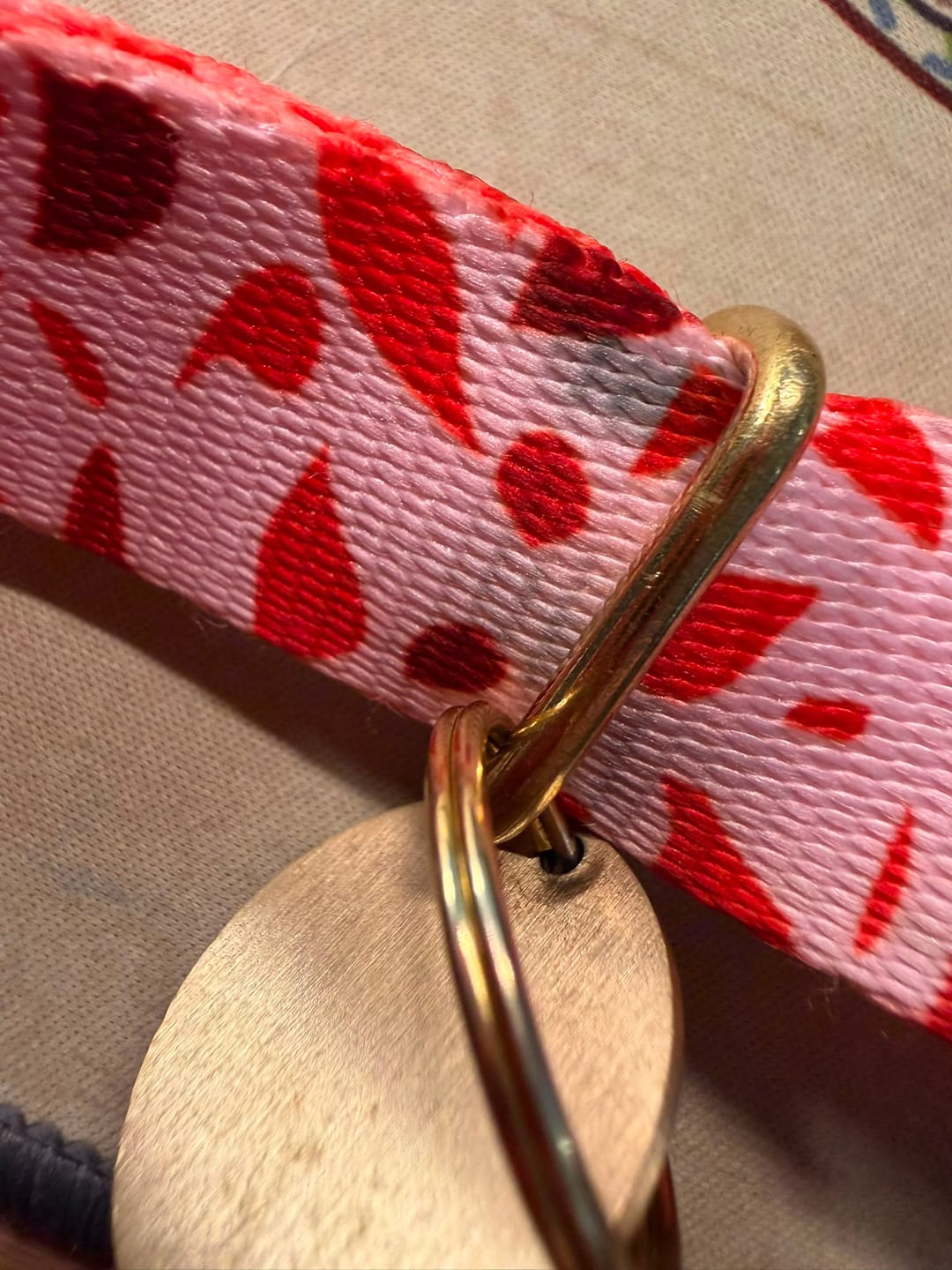 Customer photo review of Obroża "Pink Terrazzo" - złote okucia