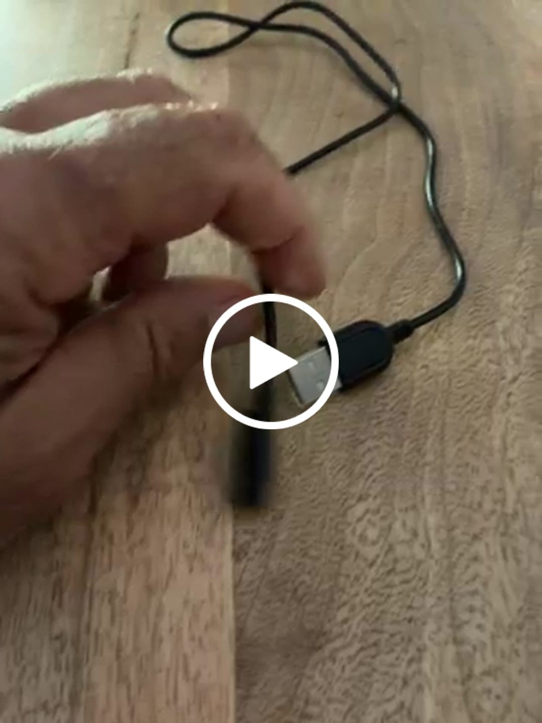 Customer video review of Câble de charge USB Santé 3 (0,25m)