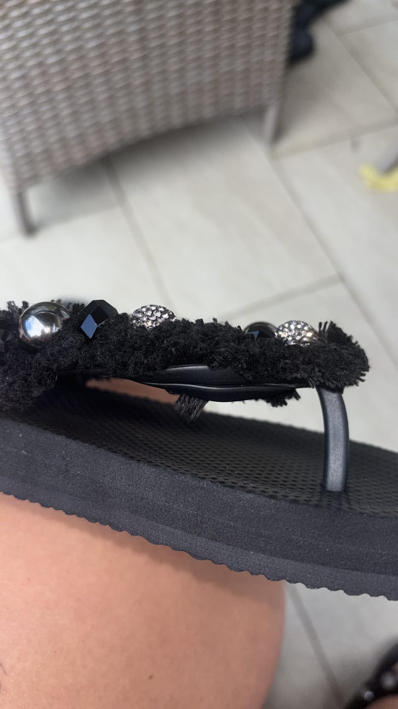 Customer photo review of Flip-Flop / Three Pearls - Schwarz / Rückläufer b Ware