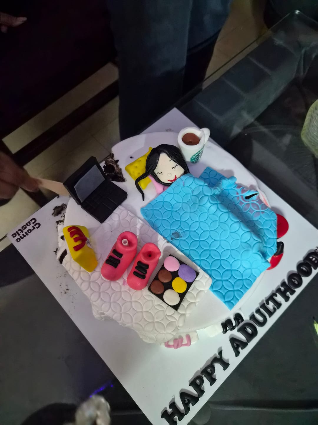 Customer photo review of Lazy Beauty Cake for Girlfriend