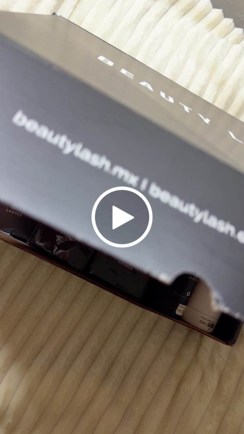 Customer video review of Classic Lashes