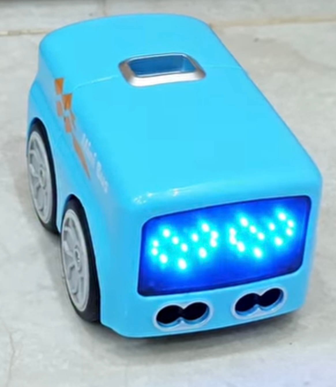 Customer photo review of Go Go Mini RC Bus