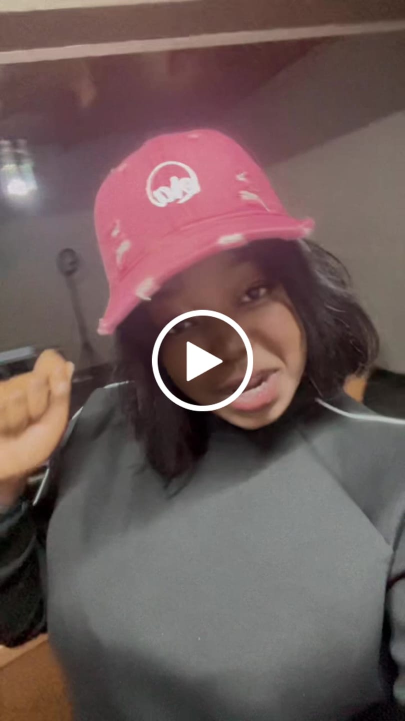Customer video review of Era Distressed Black Denim Cap