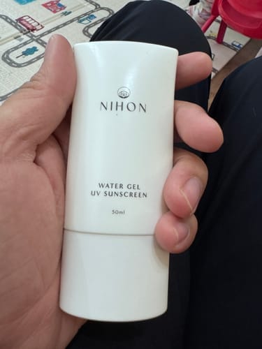 Customer photo review of Water Gel UV Sunscreen