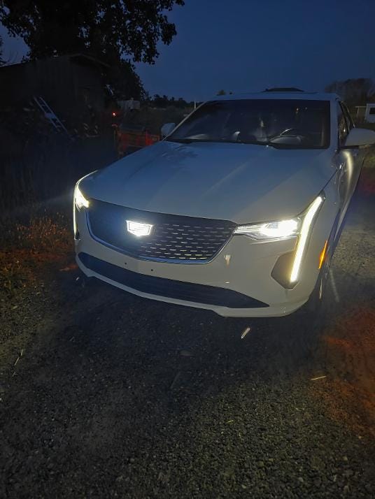 Customer photo review of Cadillac Emblem Light Up Front Grille LED Luxury Metallic Dynamic Crystal Illuminated Logo