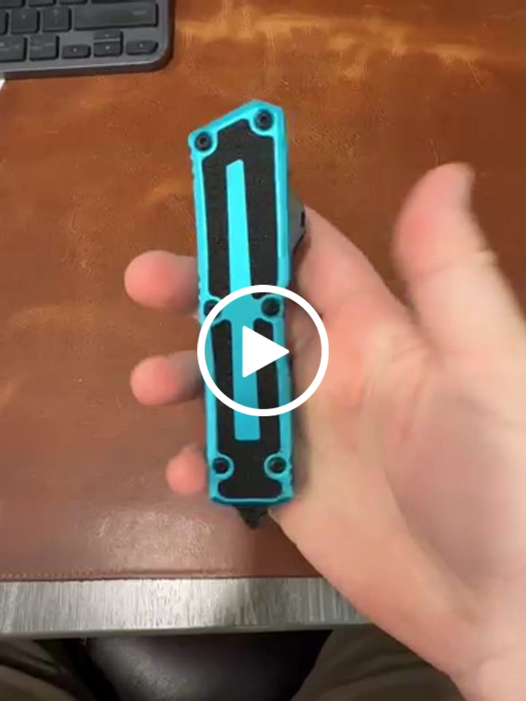 Customer video review of Microtech Scarab II Gen III Turquoise, 3.8 inch M390MK Dagger Blade, Automatic OTF, Made in USA (1180-1TQ)